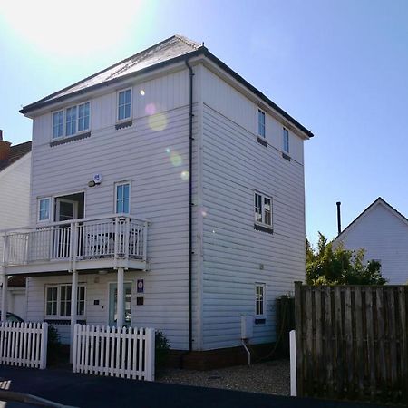 The Salty Dog Holiday Cottage, Camber Sands Rye Esterno foto